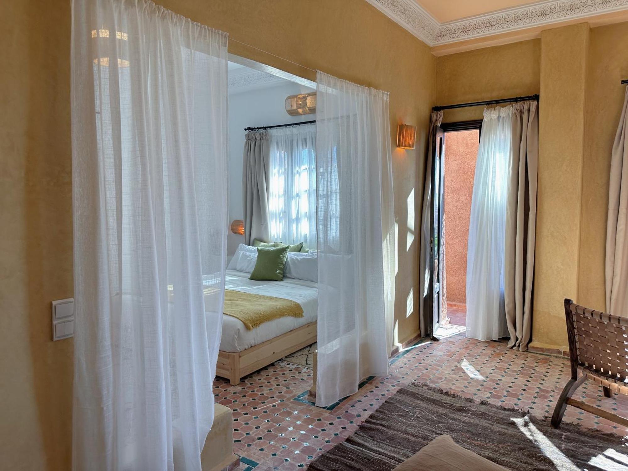Dar Omnia Hotel เอสเซาอิรา ภายนอก รูปภาพ
